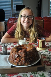 web-Clara-monkeybread-baked